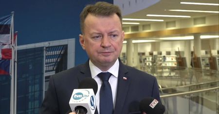 M. Błaszczak: Niepokojące jest, że nie ma żadnych potwierdzeń, że wojska rosyjskie się wycofują