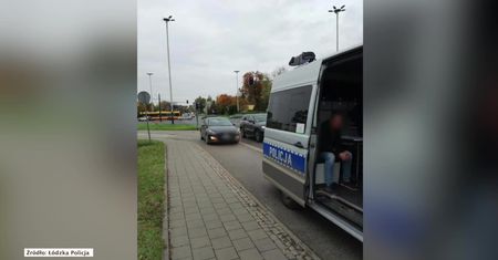 Zajeżdżał innym drogę i zablokował ruch. “W alkomacie zabrakło skali”