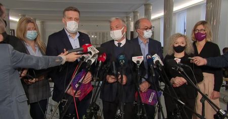 Szczyt, debata, sankcje i naciski – Lewica będzie zabiegać na unijnym forum o wsparcie dla Polski ws. kryzysu na granicy.