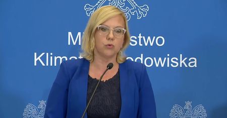 Minister klimatu: Żadna z próbek nie wykazała obecności substancji toksycznych