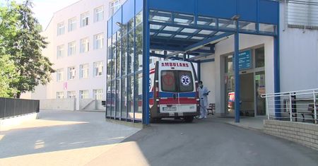 Zakażony wariantem Delta spędził cztery tygodnie na oddziale intensywnej terapii w Szczecinie.