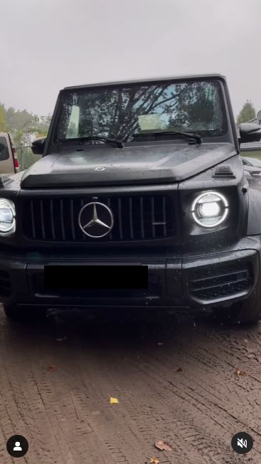 Pojazdy biura Krzysztofa Rutkowskiego (fot. Instagram)