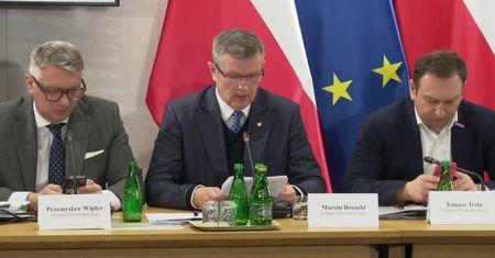 Komisja śledcza do spraw Pegasusa. Kaczyński, Szydło, i Wąsik zgłoszeni na świadków