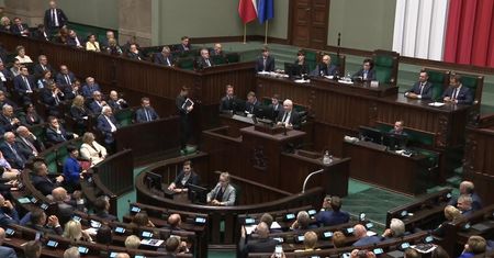 B. Nowacka zażądała rozwiązania podkomisji smoleńskiej. J. Kaczyński: Wiedziałem, że tu jest agentura Putina, ale że tak liczna to nie