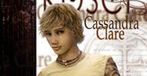 Jamie Campbell Bower łowi cienie