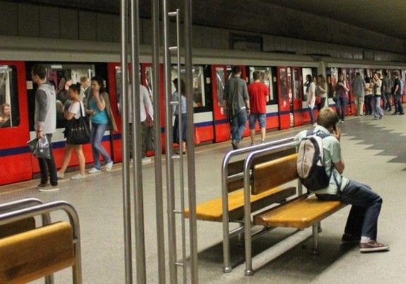 Warszawiacy lubią metro!