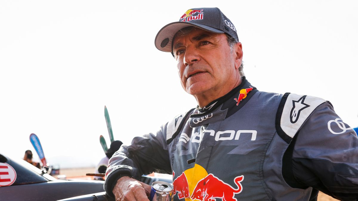 Zdjęcie okładkowe artykułu: Materiały prasowe / Red Bull / Na zdjęciu: Carlos Sainz