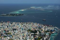 Thilafushi - wysypisko śmieci na Malediwach