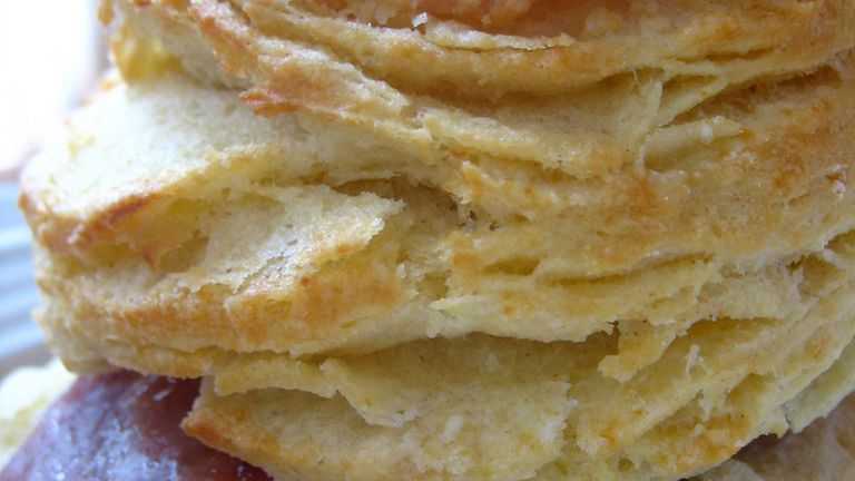 Bułka z szynką (danie typu fast food)