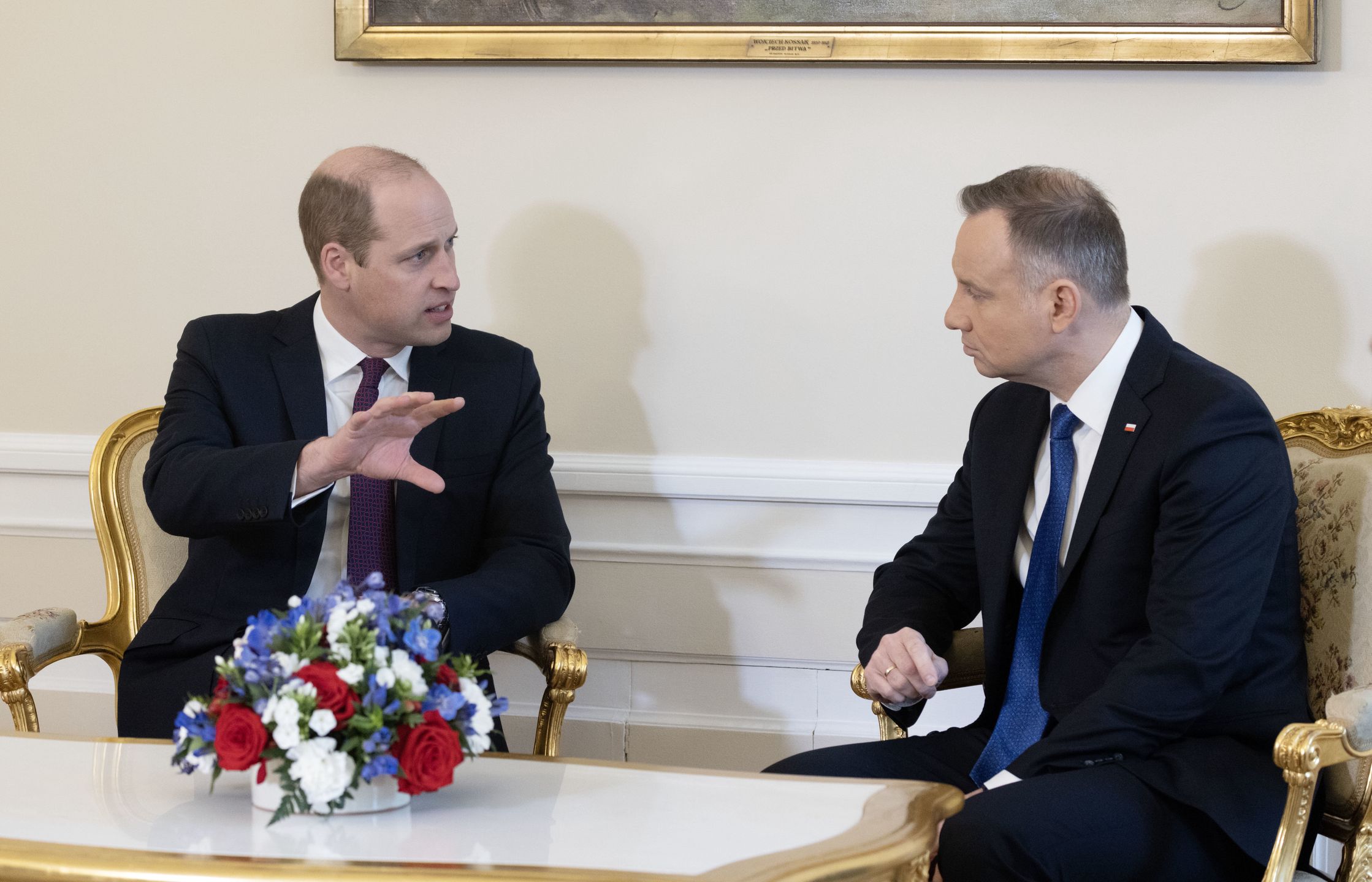 Irena Kamińska-Radomska SUROWO ocenia pożegnanie Andrzeja Dudy z Williamem: "SŁUŻALCZE ZACHOWANIE"