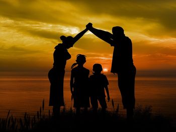 Wsparcie dla rodzin zastępczych w Płocku. Miasto uruchamia projekt "FamilyUp!"