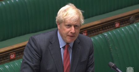 Koronawirus w Wielkiej Brytanii. Boris Johnson przywraca restrykcje i angażuje wojsko
