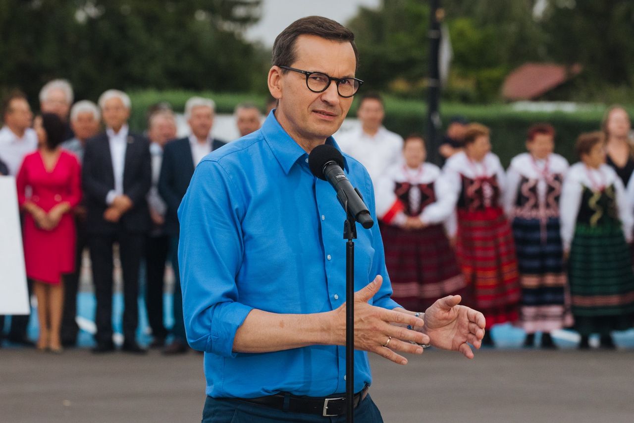 Premier Morawiecki stracił pamięć. Powiedział o parę słów za dużo [OPINIA]