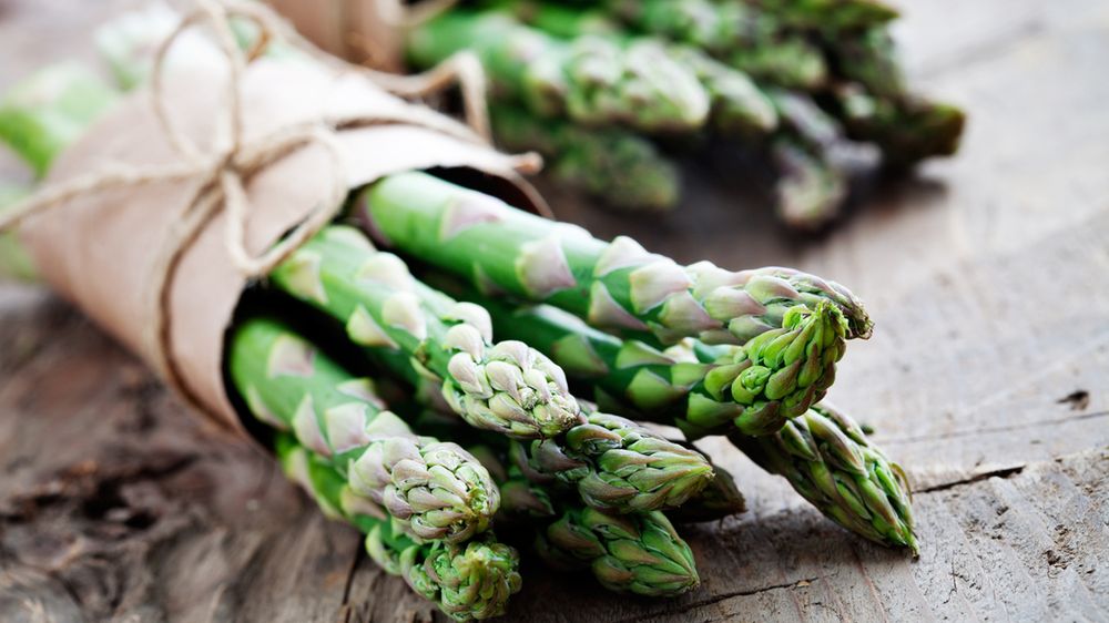 Szparagi - charakterystyka, właściwości. Jak przyrządzić szparagi?