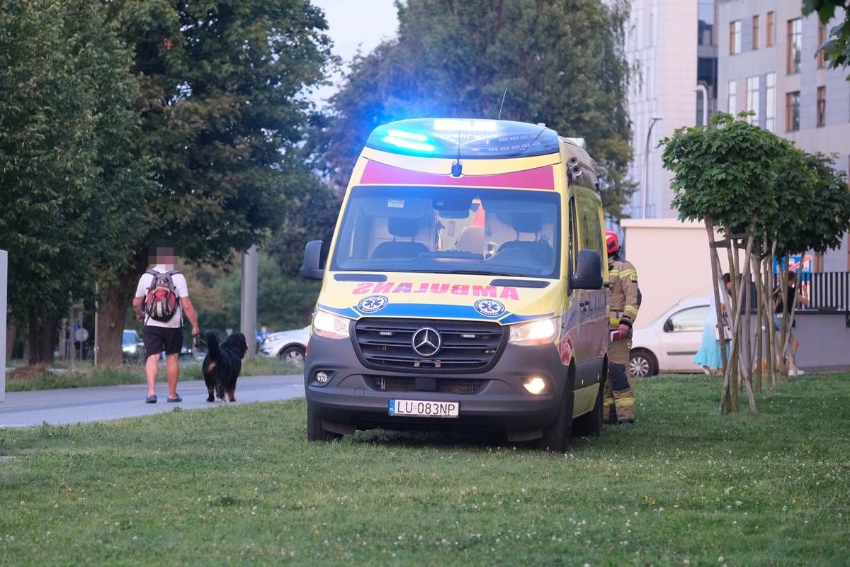 Akcja służb ratunkowych przy ul. Nałęczowskiej
