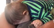 Ojciec "nakarmił" dziecko swoją piersią. Pokazał reakcję malucha