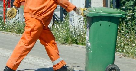 Nie wyrzucaj do śmieci ogólnych. Kara do 5 tys. zł