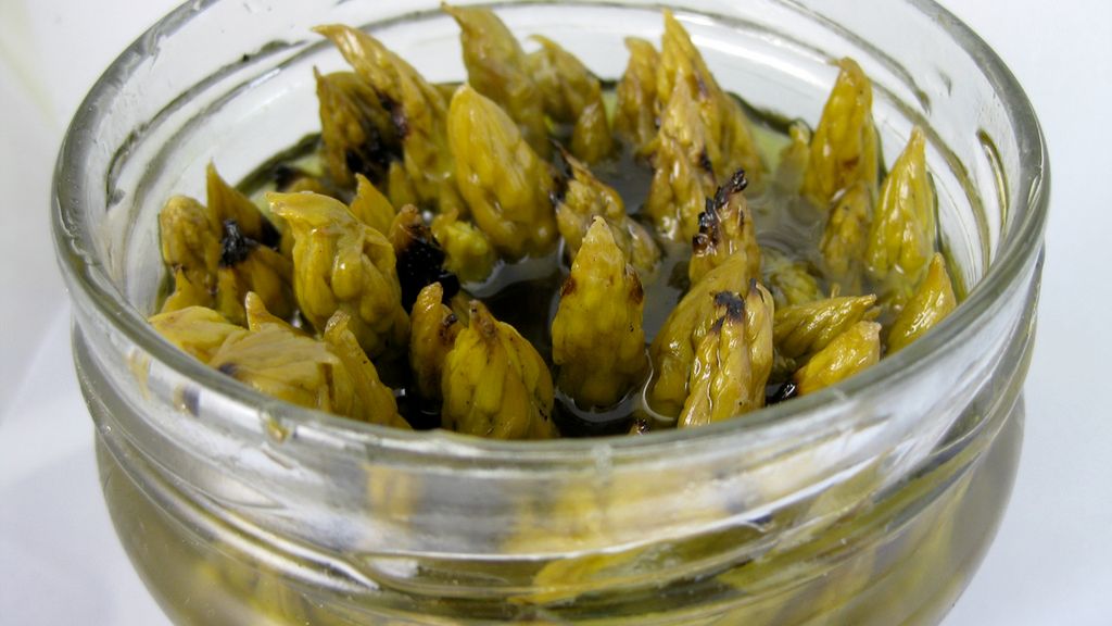 Szparagi w słoiku (produkt i płyn)