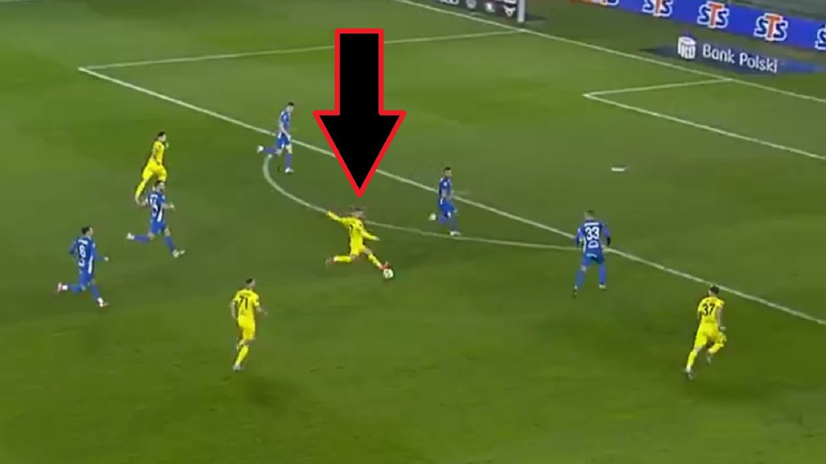 Twitter / Screen / Canal+Sport / Na zdjęciu: Mariusz Fornalczyk złapał świetną formę