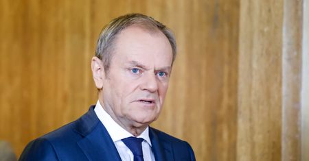 Zegar tyka. Tusk popędza ministrów