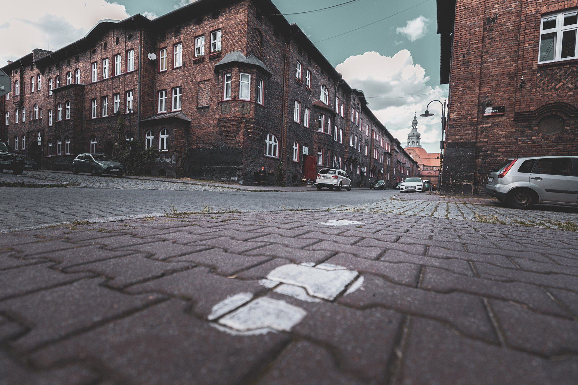 Najpiękniejsze górnicze osiedle na Śląsku. Modny Nikiszowiec  zaprasza na spacer