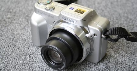 Sony Cybershot H3