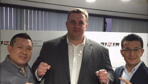 Kaido Höövelson: waży 170 kg, uprawiał sumo, a teraz chce podbić świat MMA