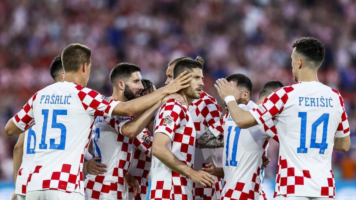 PAP/EPA / Koen van Weel / Na zdjęciu: reprezentanci Chorwacji