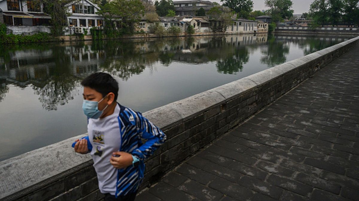Czy chłopcy zmarli z powodu noszenia maseczek ochronnych?