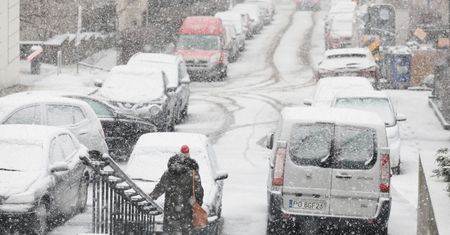 Pogoda na czwartek. Śnieg, mróz i zamiecie