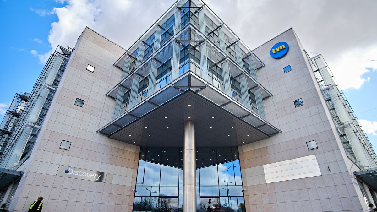 "Lex TVN" może posłużyć władzy do przejęcia kontroli nad stacjami tego koncernu.