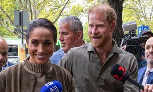 Meghan Markle i książę Harry DZIŚ WRACAJĄ do Wielkiej Brytanii!