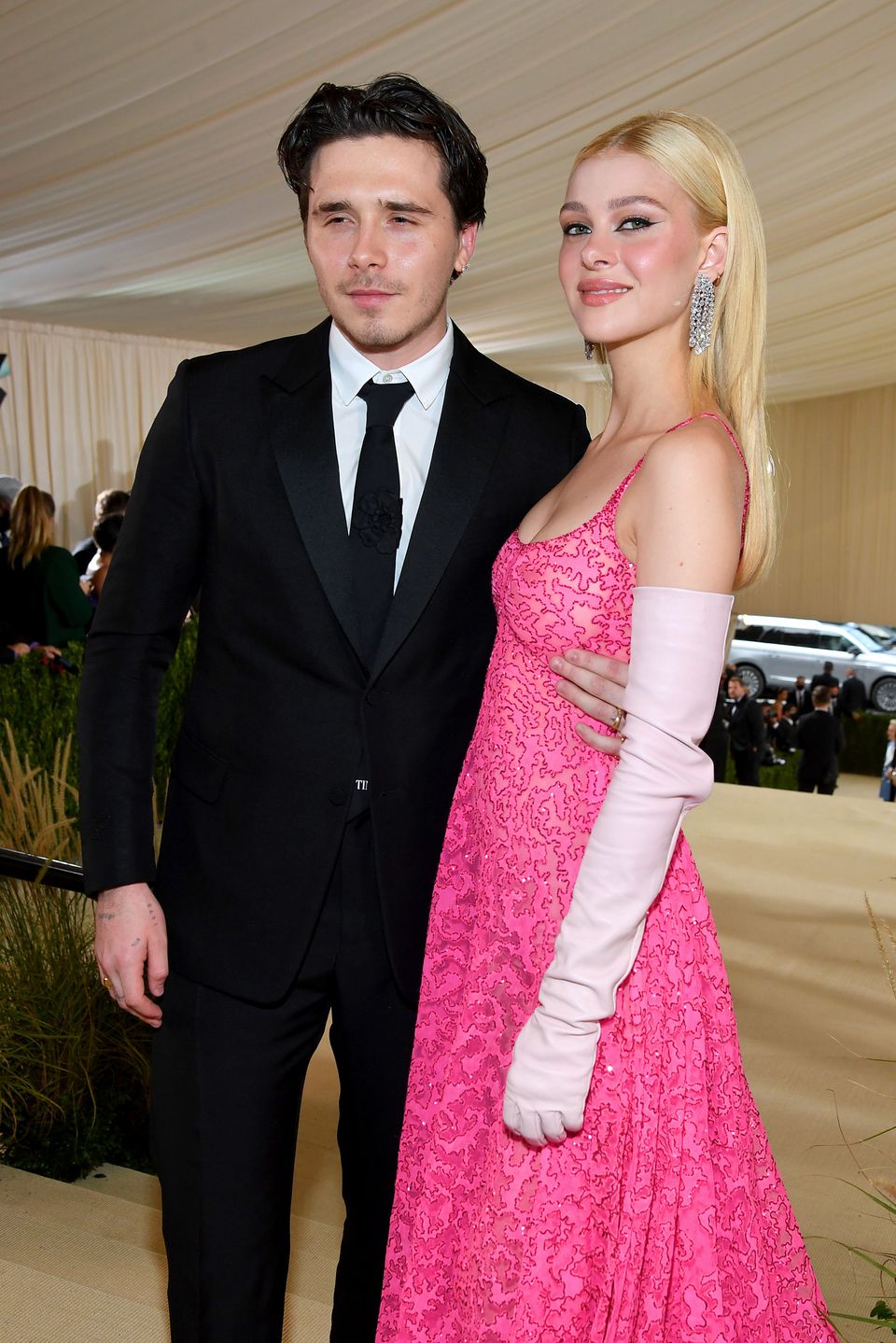 Nicola Peltz i Brooklyn Beckham