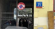Dramatyczne odkrycie w Warszawie. Cztery ciała w kamienicy. Zatrzymano mężczyznę