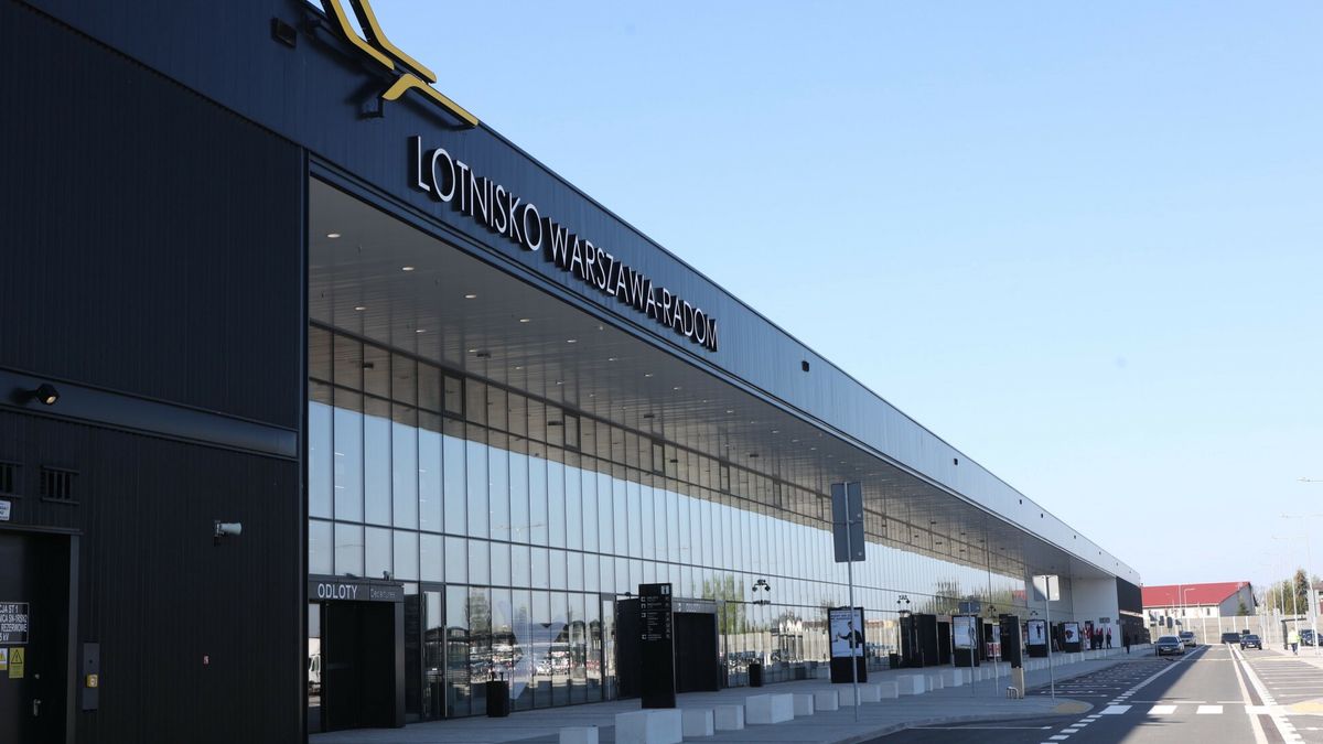 Na lotnisku Warszawa-Radom skasowano kolejny czarterowy kierunek
