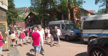 Porzuciła syna w Zakopanem z nieznajomymi. Matka Oliwiera chce się poddać karze