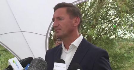 Marszałek woj. zachodniopomorskiego: Istnieje narracja, że niebezpieczeństwo na Odrze minęło. To próba przemilczenia prawdy