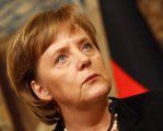 Merkel: Nie będzie symboli sugerujących "superpaństwo"