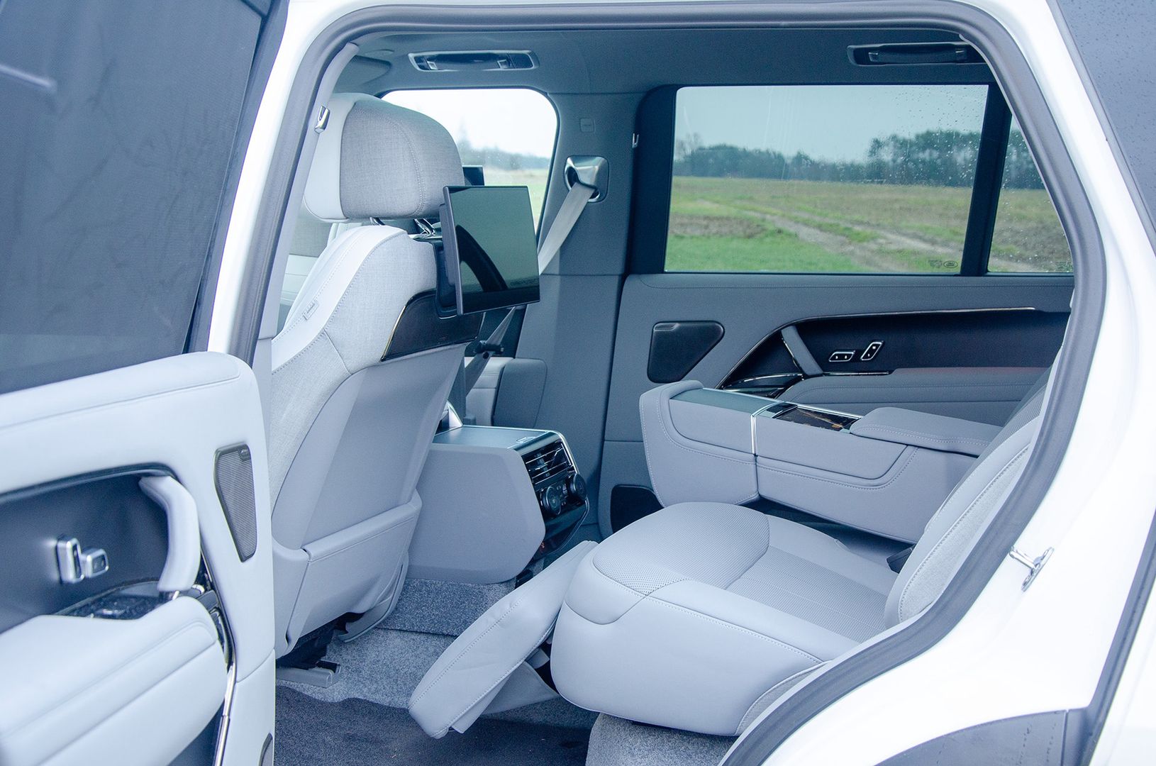 Range Rover P615 LWB