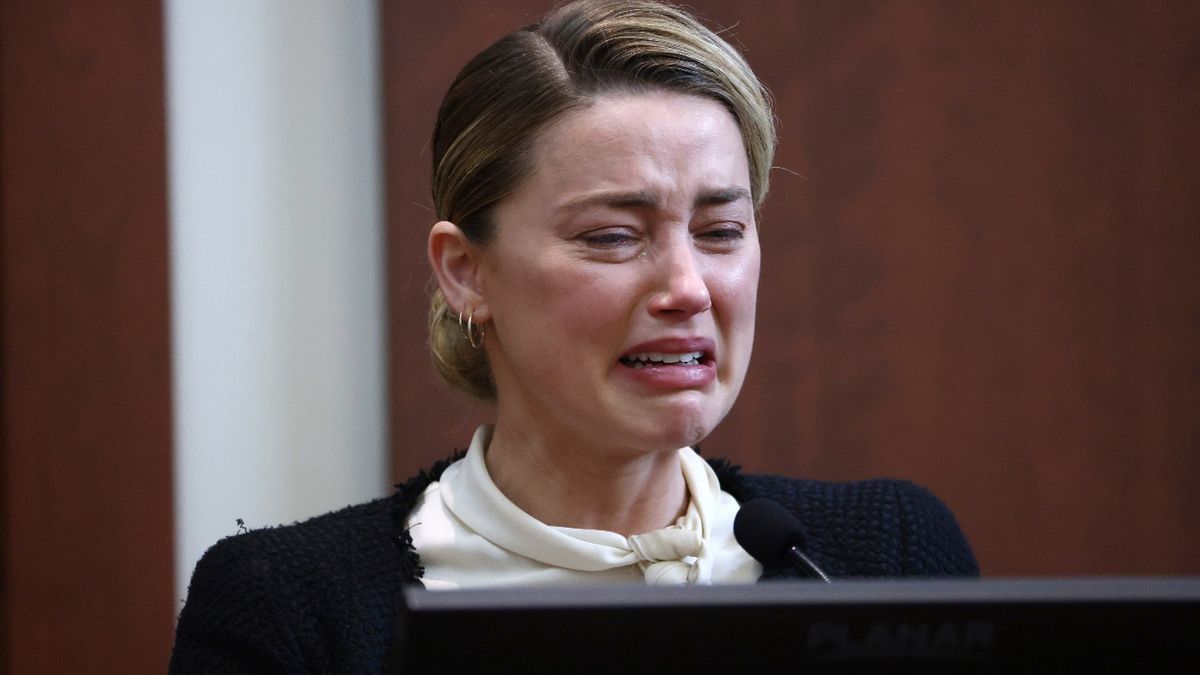 Amber Heard oskarżyła Johnny'ego Deppa o przemoc 