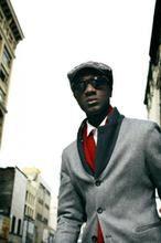 Aloe Blacc śpiewa dla Kevina Harta