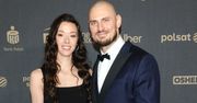 Zbigniew Bartman bryluje z młodszą o 13 lat partnerką na gali. Ich związek budził skrajne emocje: "Mówili, że zabrałam ojca dziecku..." (ZDJĘCIA)