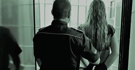 Poszukiwana listem gończym zatrzymana w… sądzie