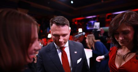 "Chcę, żeby się wytłumaczył". Mentzen o kawalerce Nawrockiego