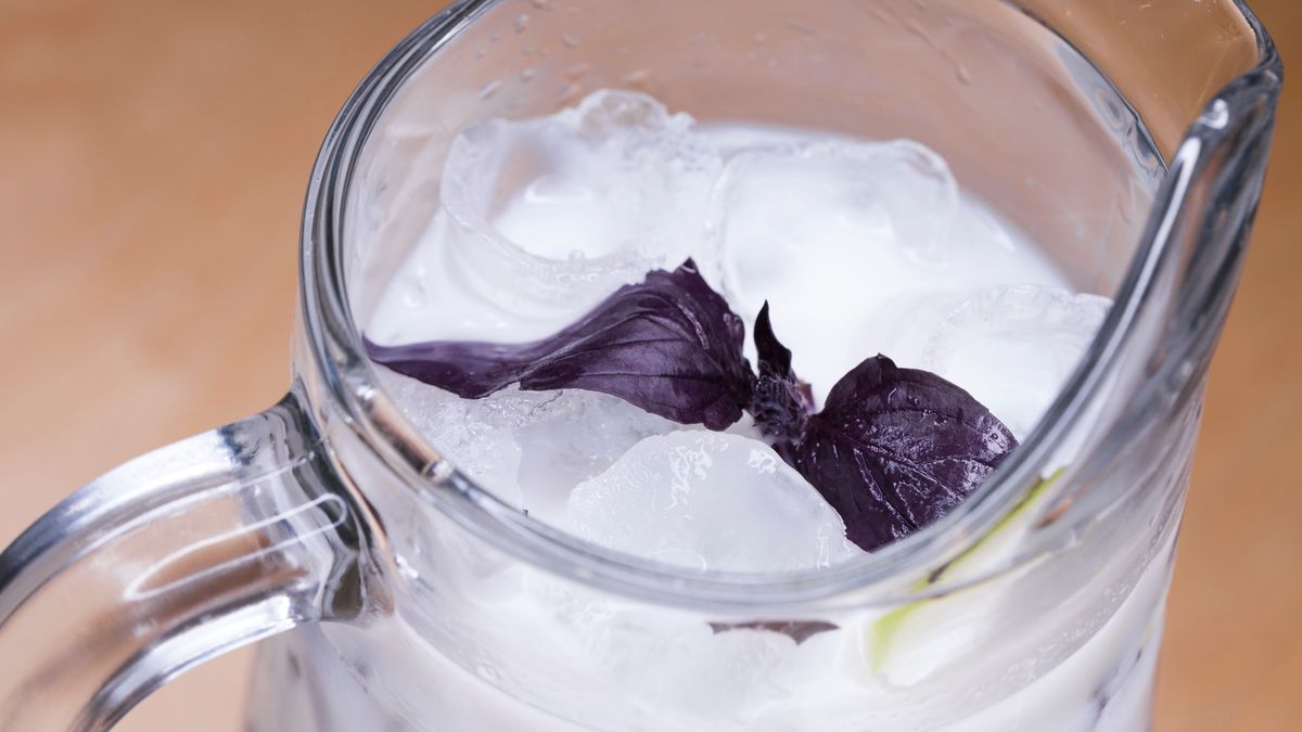 Dzbanek z ajranek to klasyk z tureckiej knajpki