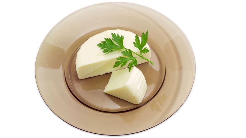 Mozzarella z mleka częściowo odtłuszczonego o niskiej wilgotności