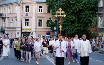 Utrudnienia w ruchu w centrum Lublina. Powodem procesja z okazji rocznicy Cudu Lubelskiego