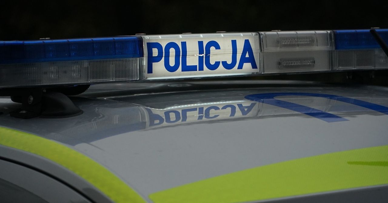 70-latek z Poznania podejrzany o stalking. Nękał i zamieszczał obraźliwe komentarze. Zatrzymała go policja