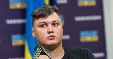 Ukraina da Rosjaninowi 500 tys. dolarów. Pilot uciekł śmigłowcem od Putina