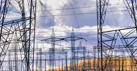 Rekordowe ceny gazu i krach cen CO2 sprzyjają krajowej energetyce